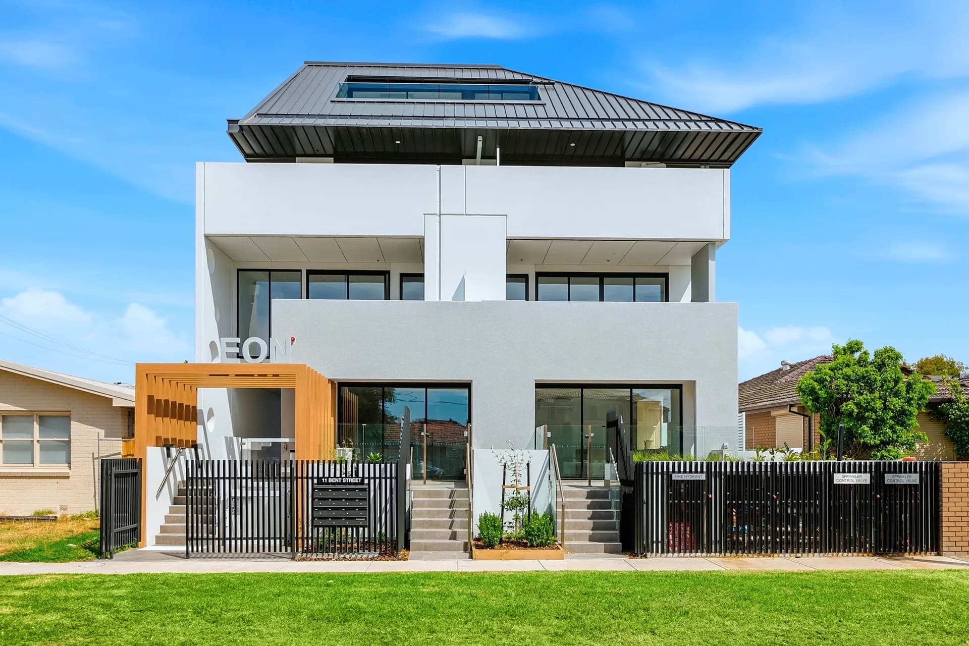 103/11 Bent  Street, Altona, VIC, Altona - Thumbnail 2