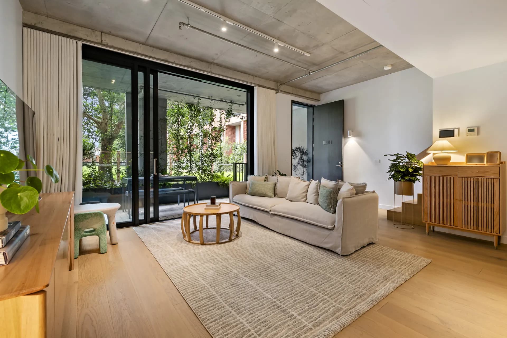7A/14 Little Miller Street, Brunswick East - Image 1