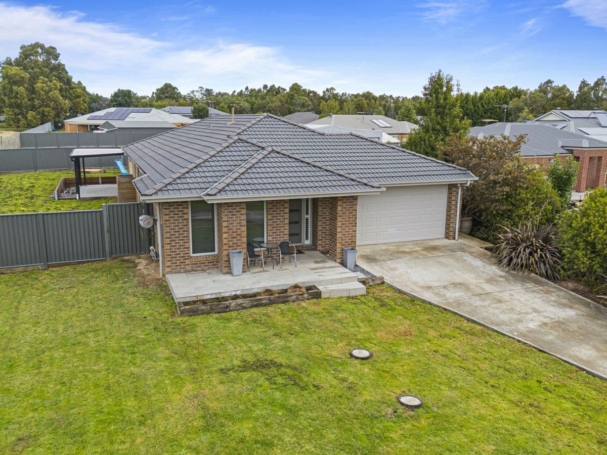 7 Lay Court, BALLAN, Ballan - Thumbnail 2