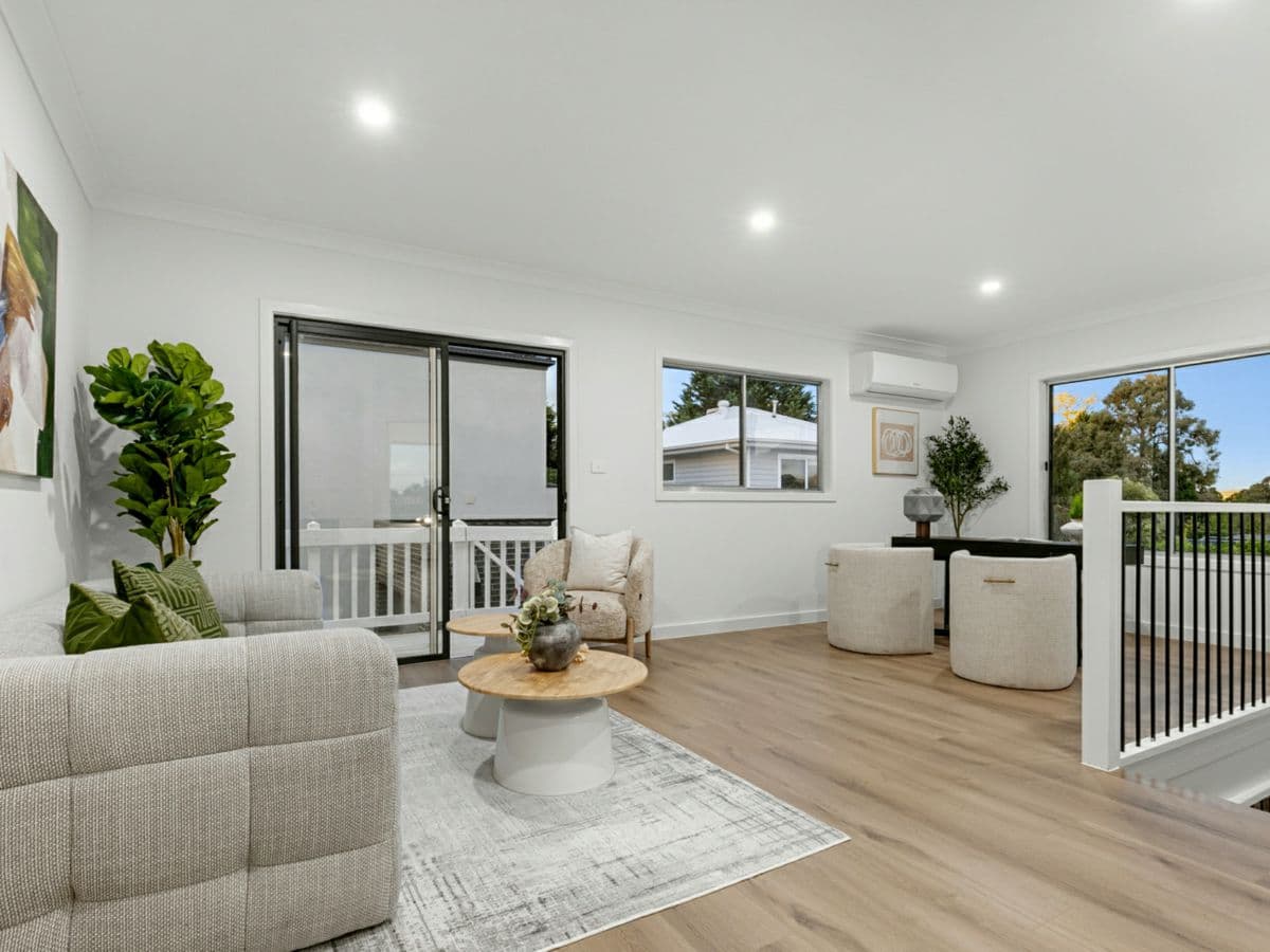 19 Illawara Crescent, BAYSWATER NORTH, Bayswater North - Thumbnail 3
