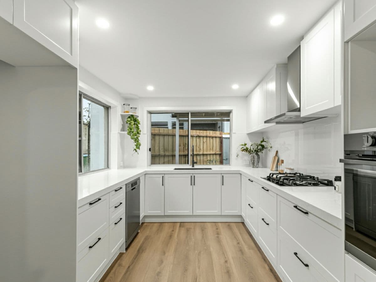 19 Illawara Crescent, BAYSWATER NORTH, Bayswater North - Thumbnail 5