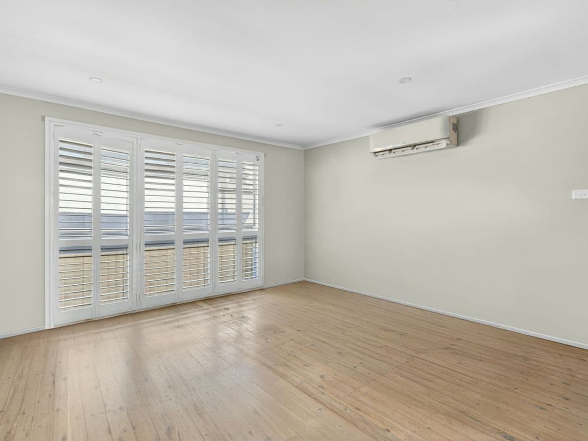 86 Melville Road, ST CLAIR, St Clair - Thumbnail 4