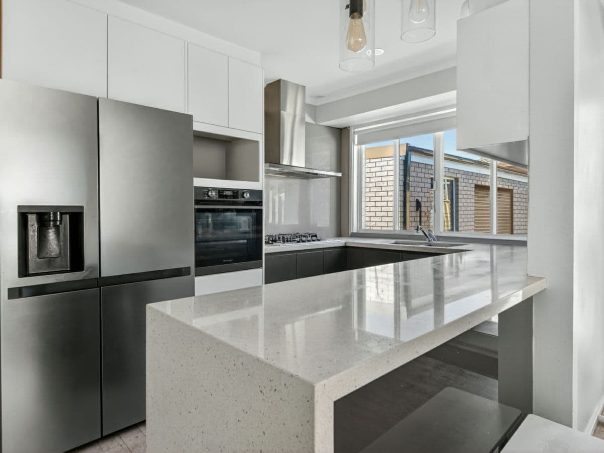 86 Melville Road, ST CLAIR, St Clair - Thumbnail 7