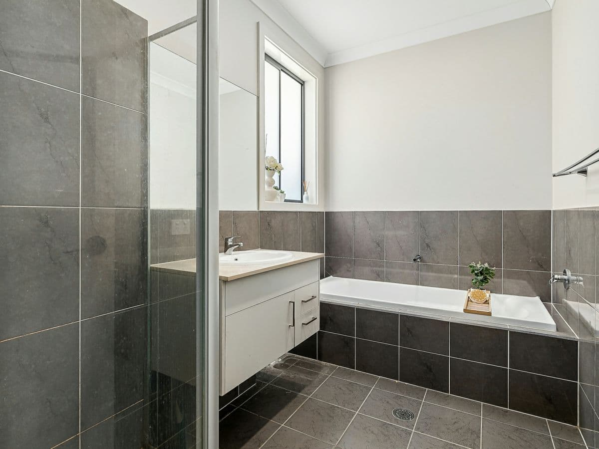 15B Irvine Street, ELDERSLIE, Elderslie - Thumbnail 5