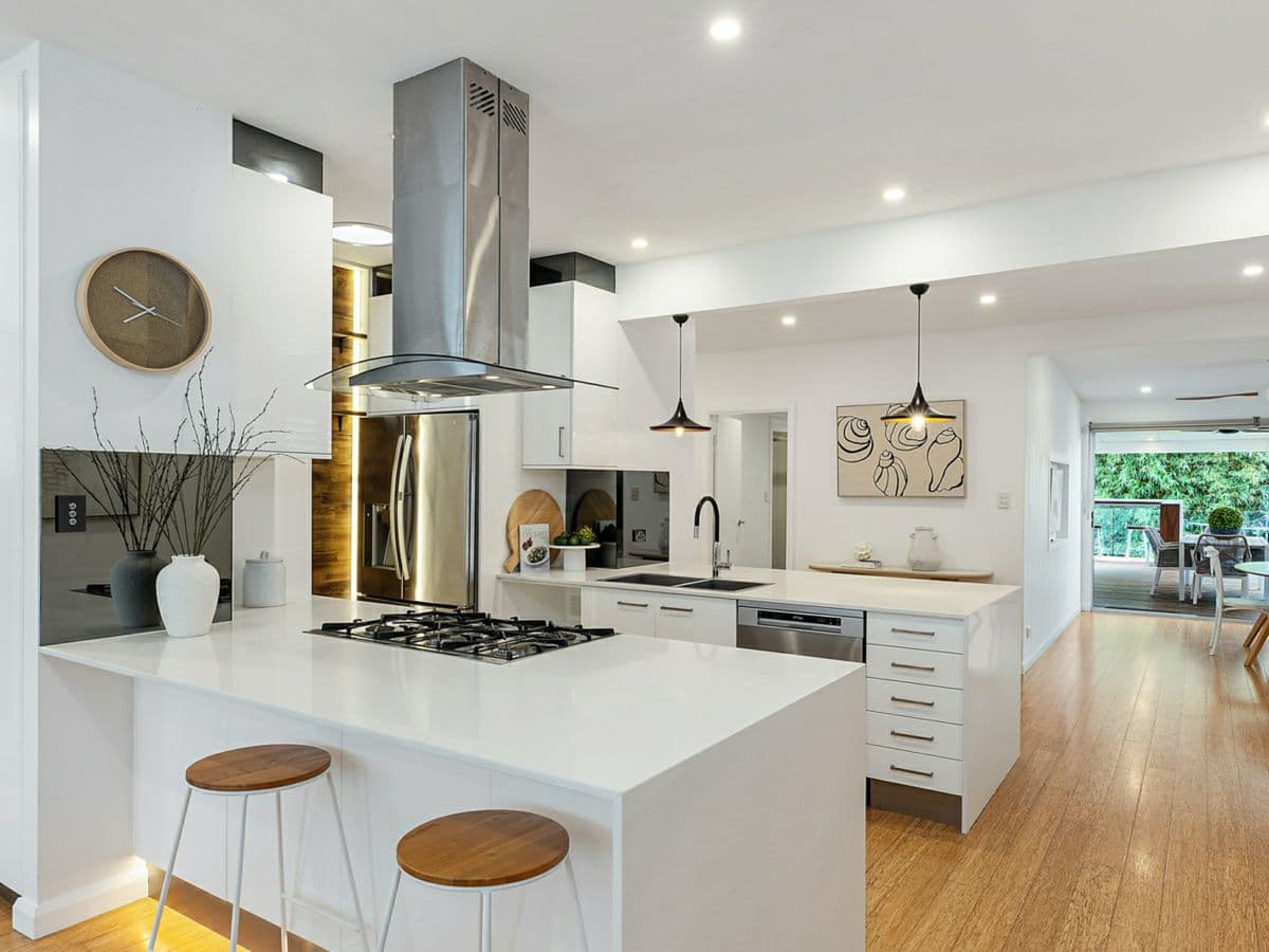 177 Ocean View Drive, WAMBERAL, Wamberal - Thumbnail 3