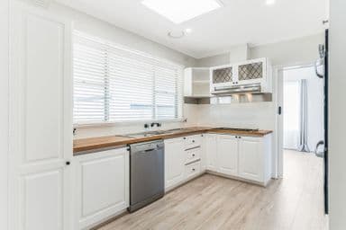49 Hamlyn Avenue, Hamlyn Heights, VIC 3215, Hamlyn Heights - Image 1