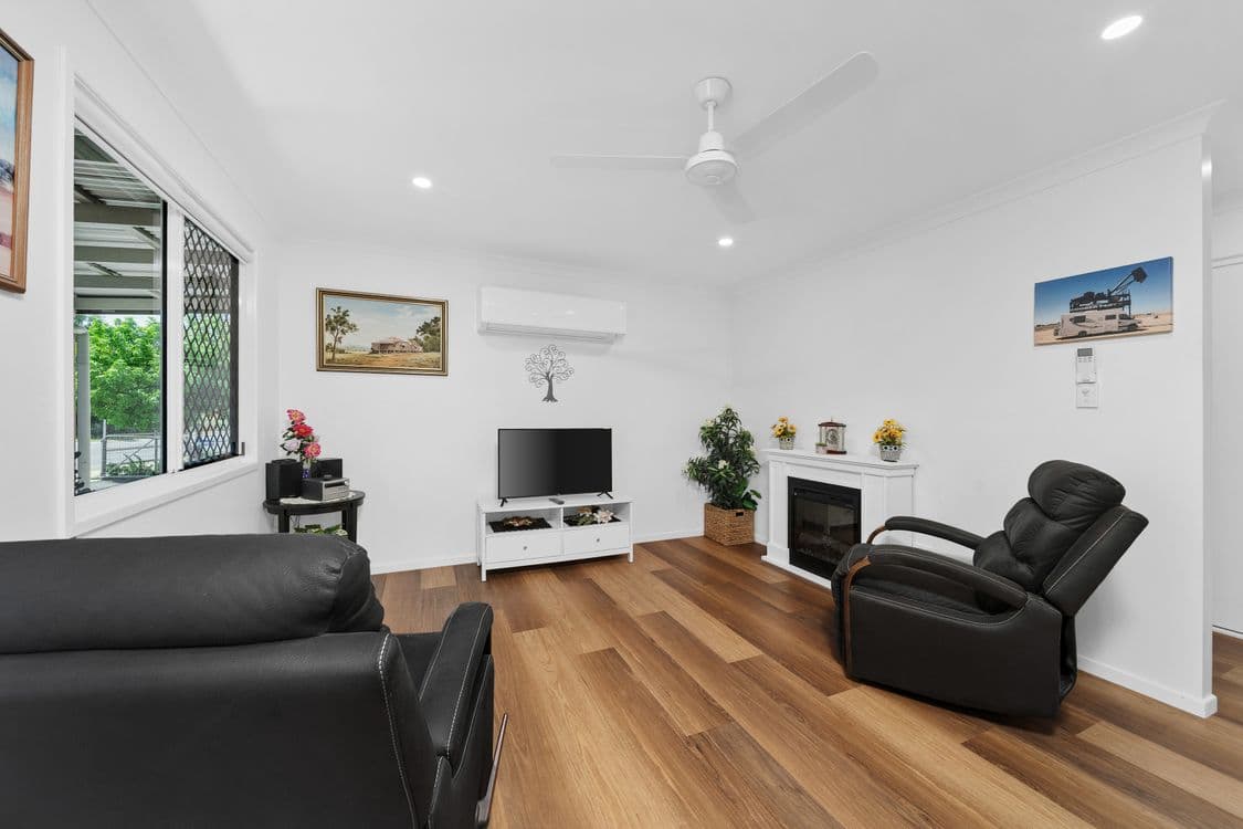 4 Amber Street, EMERALD QLD 4720, Emerald - Thumbnail 6