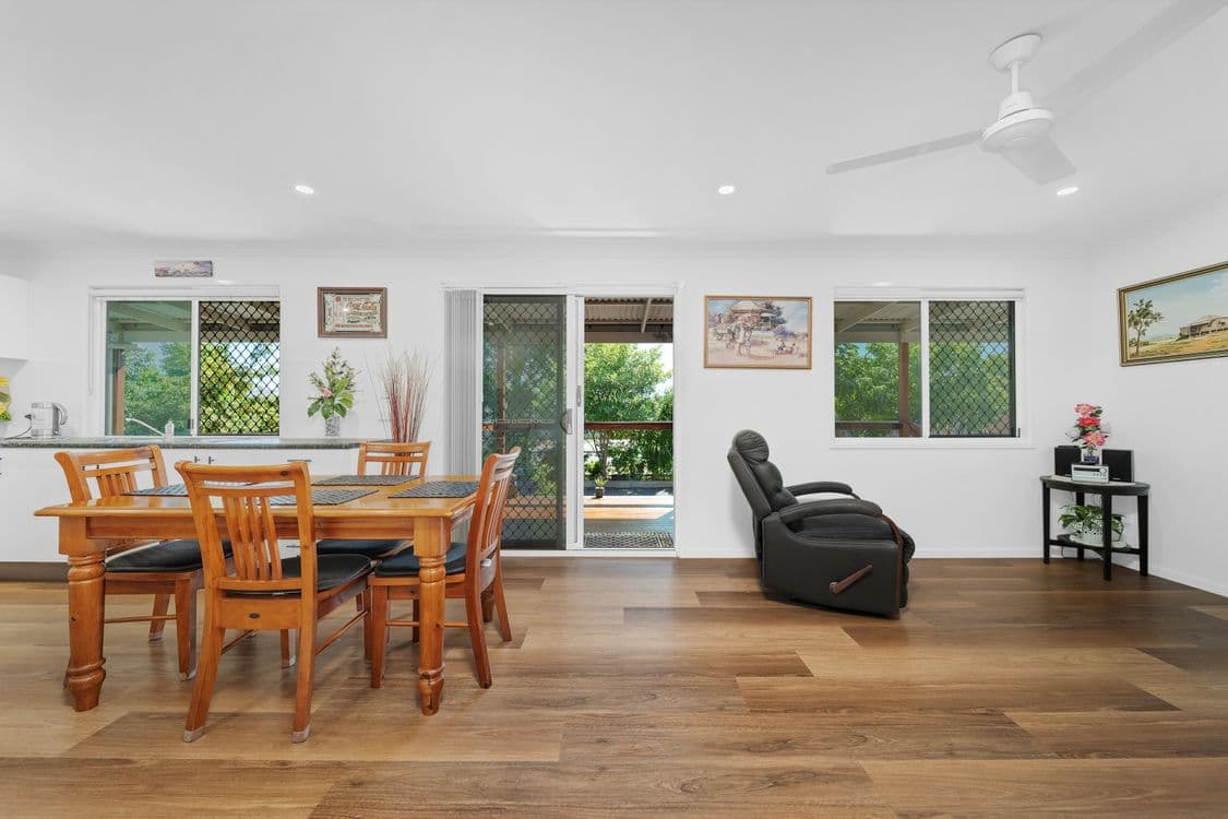 4 Amber Street, EMERALD QLD 4720, Emerald - Thumbnail 7