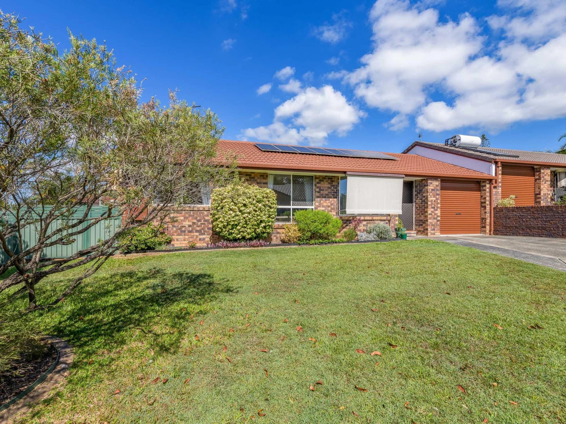 1 / 4 Webb Street, Labrador QLD 4215, Labrador - Thumbnail 3