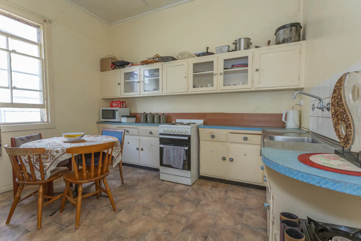 17 Parkes Street, Cowra, NSW, 2794, Cowra - Thumbnail 2