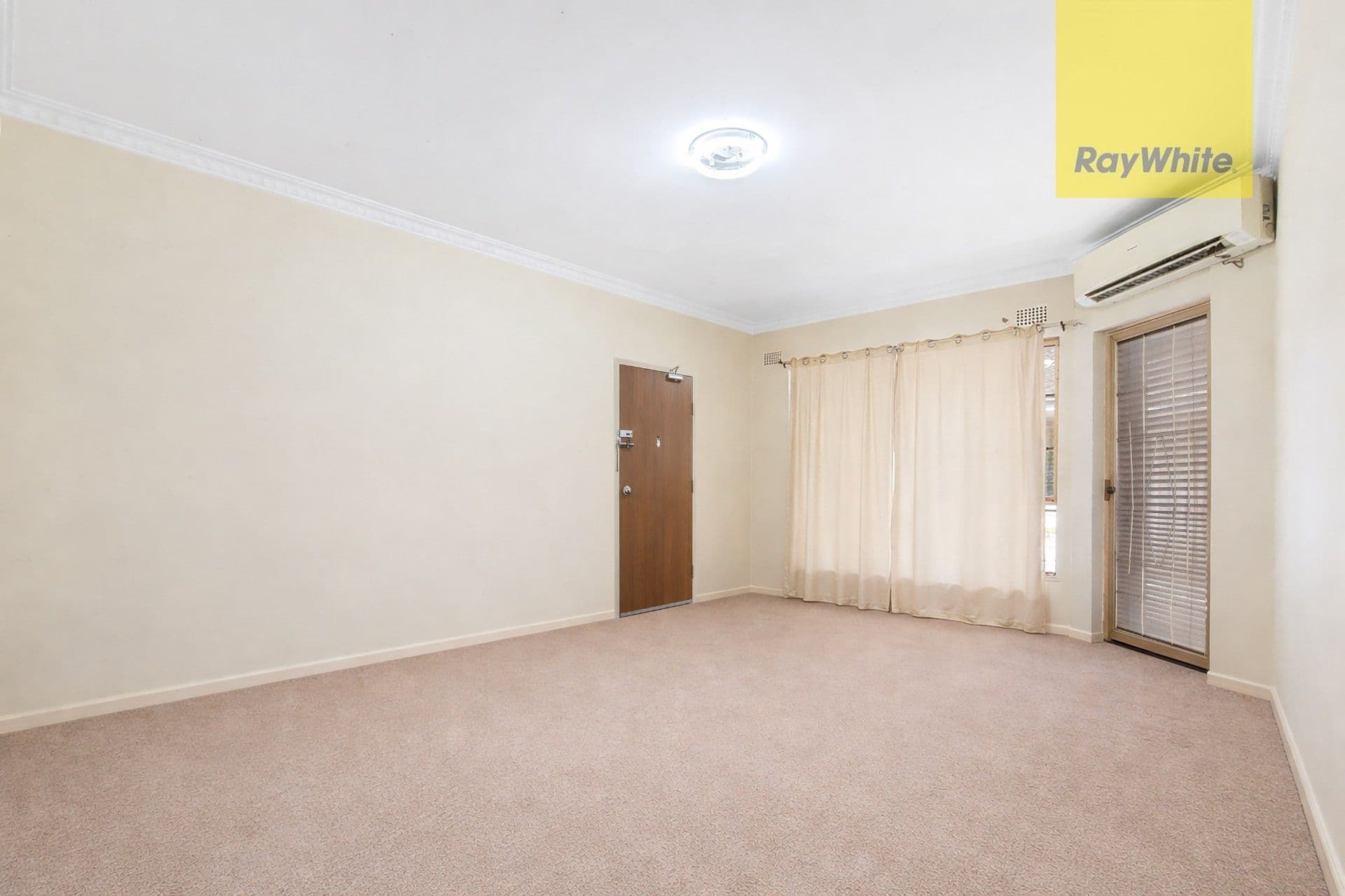 11/2 Iron Street, North Parramatta NSW 2151, North Parramatta - Thumbnail 2