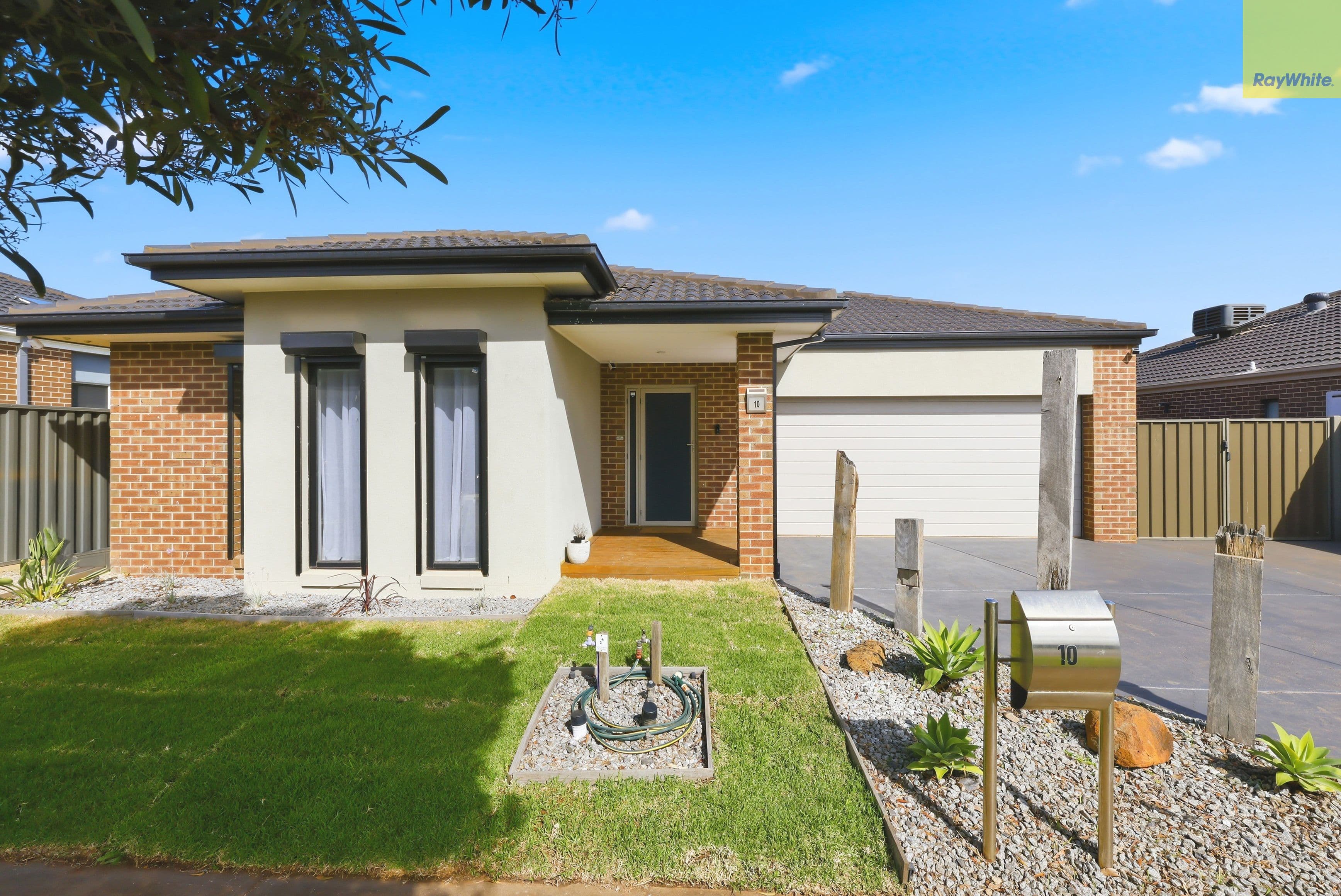 10 Astley Drive, Strathtulloh VIC 3338, Strathtulloh - Image 1