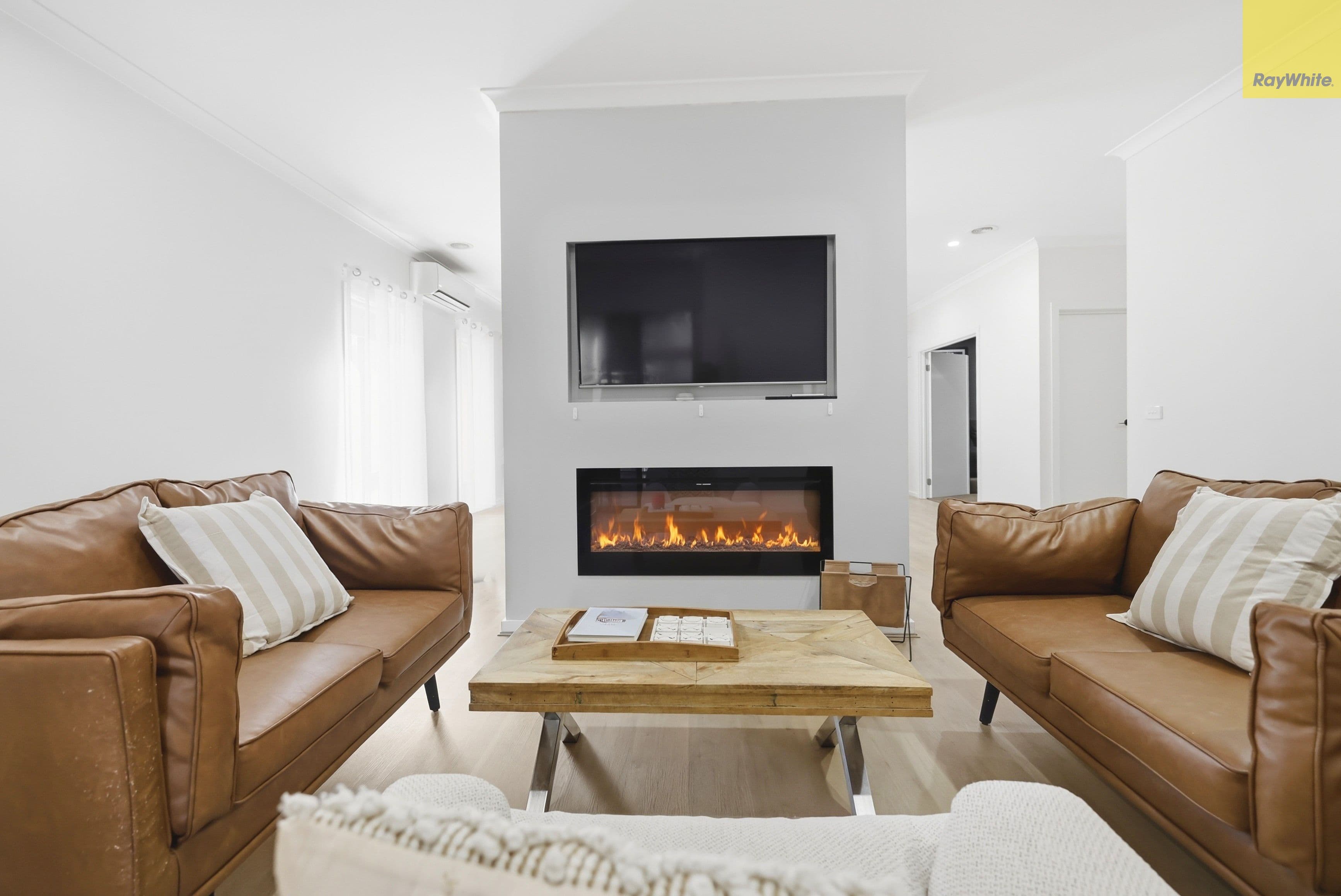 10 Astley Drive, Strathtulloh VIC 3338, Strathtulloh - Thumbnail 7