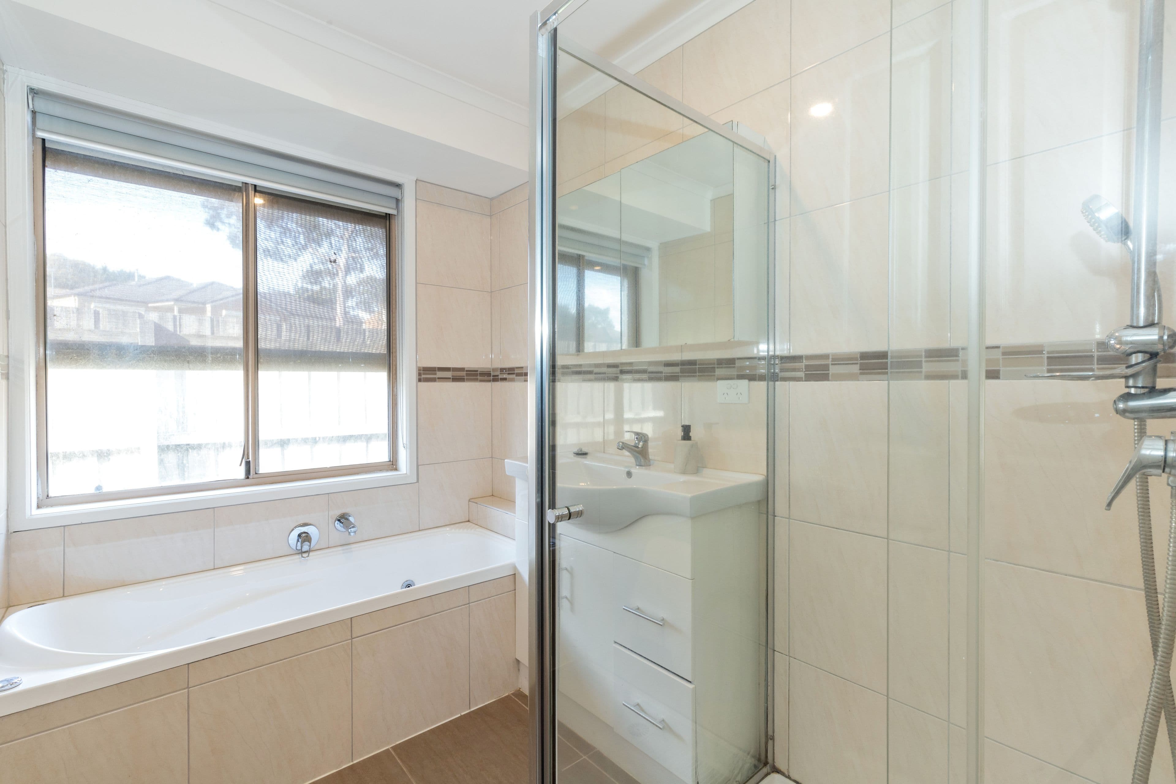 81 Luscombe Avenue, Carrum Downs VIC 3201, Carrum Downs - Thumbnail 7