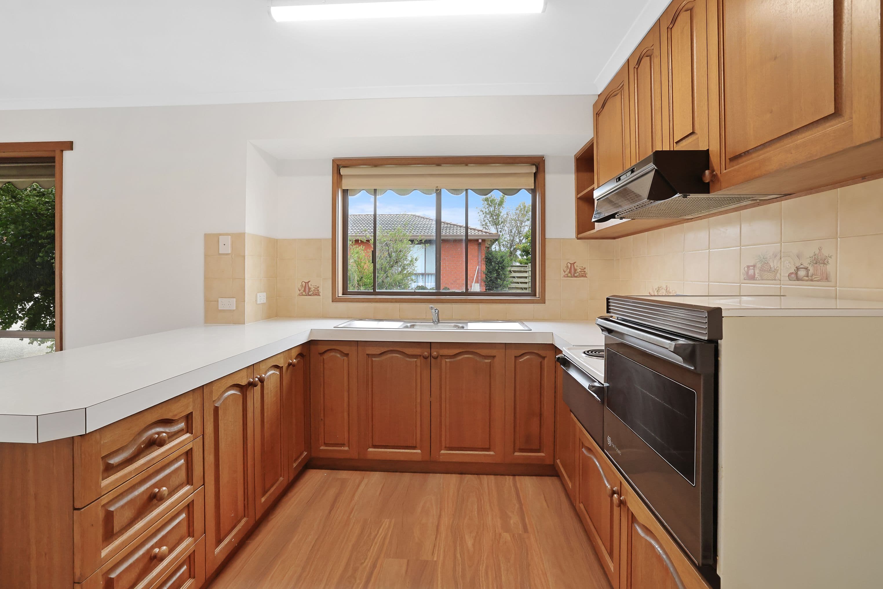9/10-12 Bellingham Street, Leongatha VIC 3953, Leongatha - Thumbnail 6