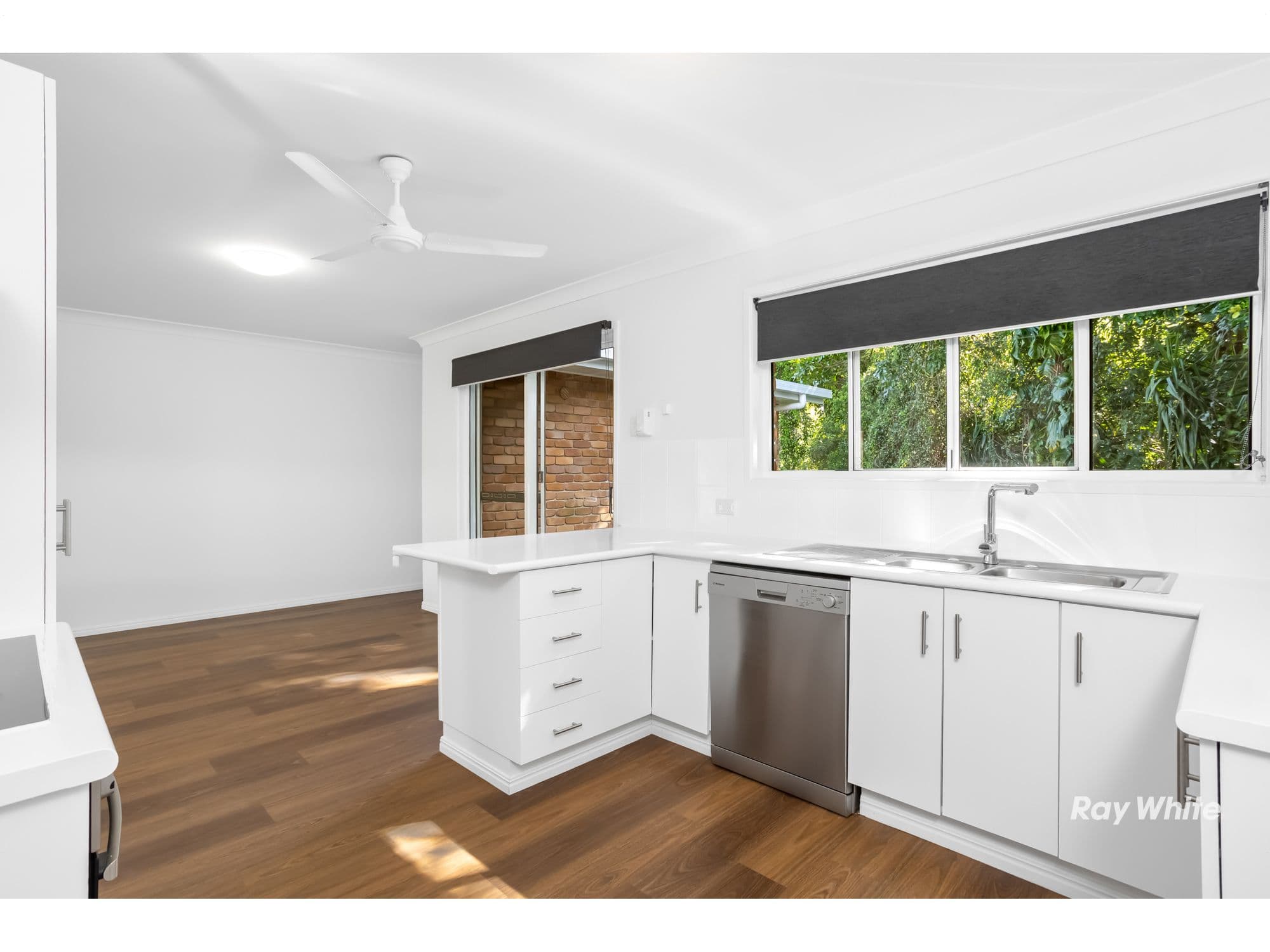 11 Rogan Place, Yeppoon QLD 4703, Yeppoon - Thumbnail 6