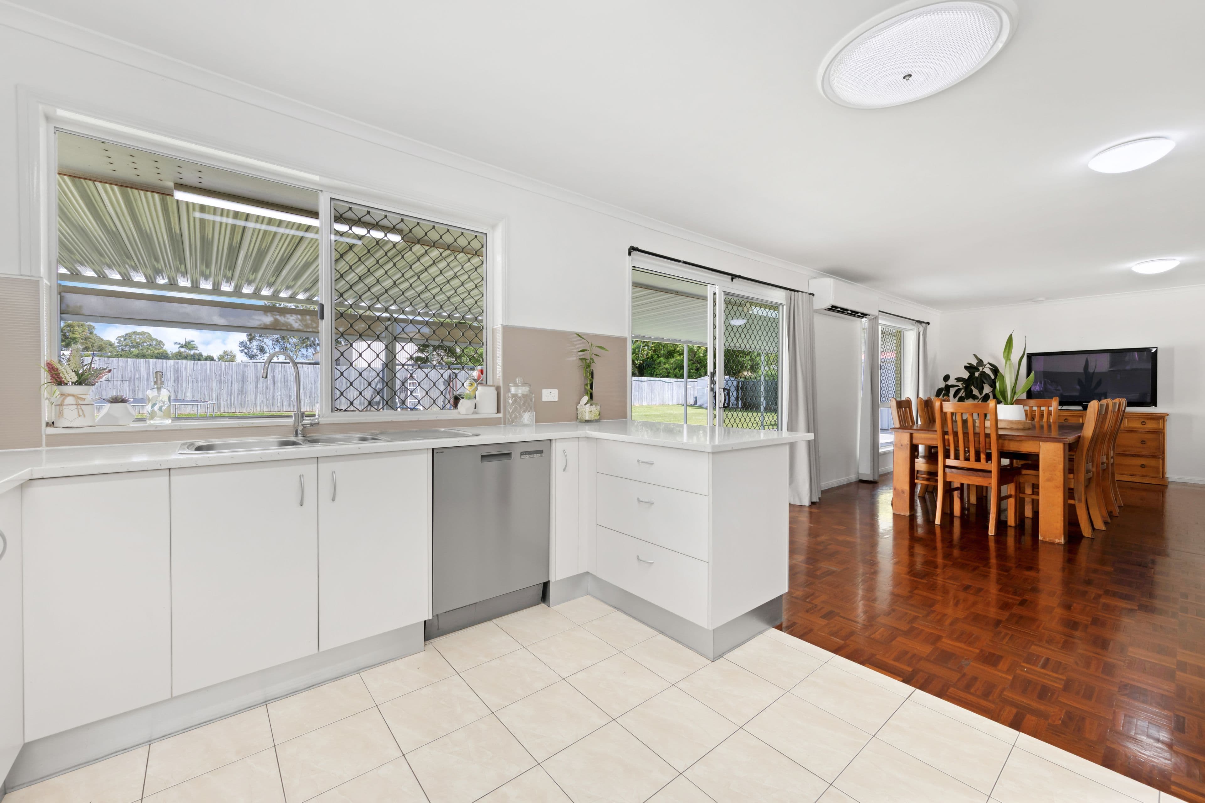 4 Squire Street, Kawungan QLD 4655, Kawungan - Thumbnail 8
