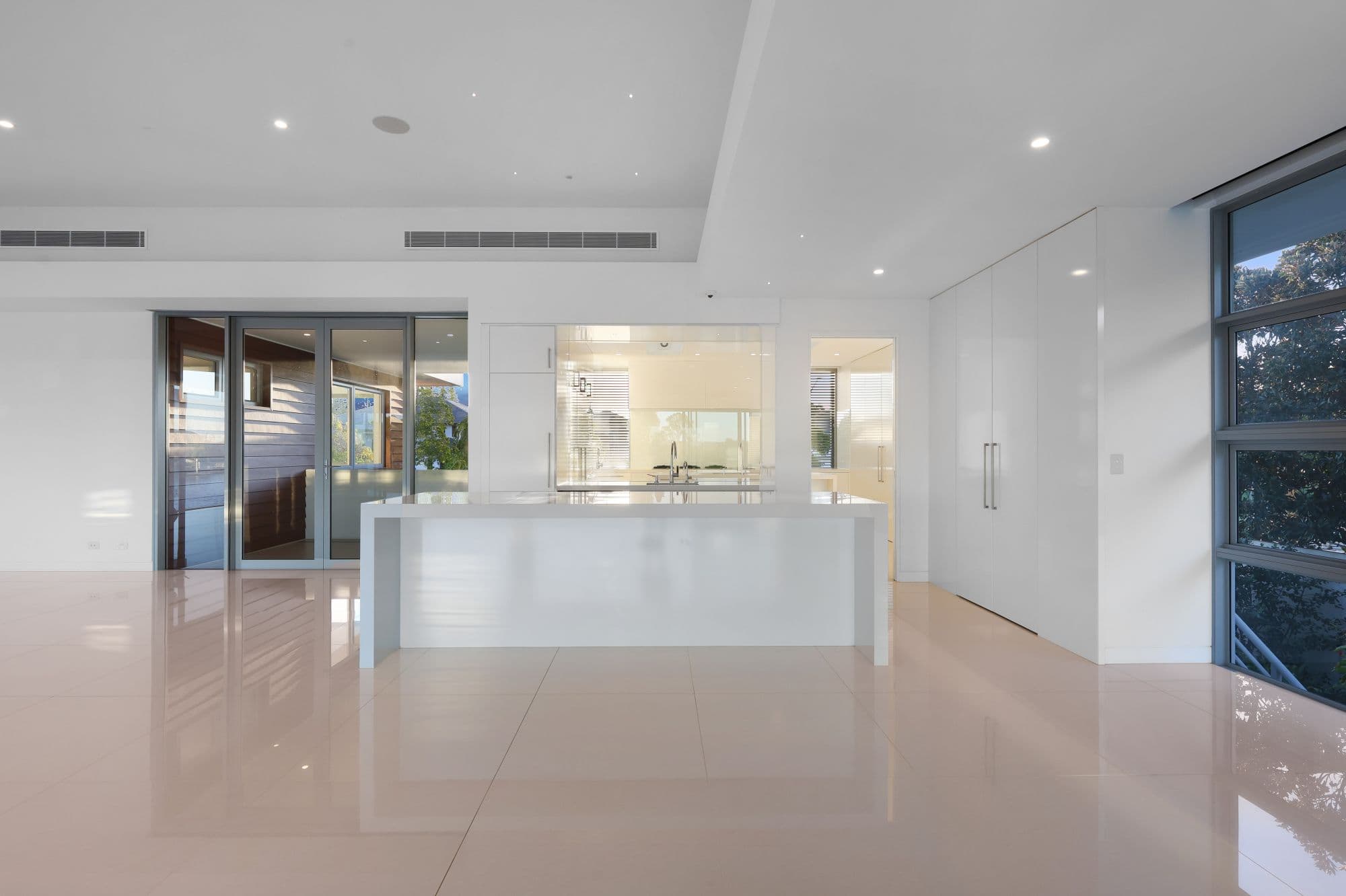 2102 The Circle, Sanctuary Cove QLD 4212, Sanctuary Cove - Thumbnail 5