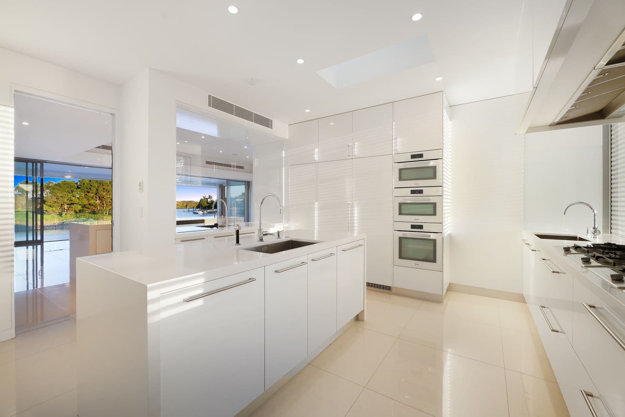 2102 The Circle, Sanctuary Cove QLD 4212, Sanctuary Cove - Thumbnail 6