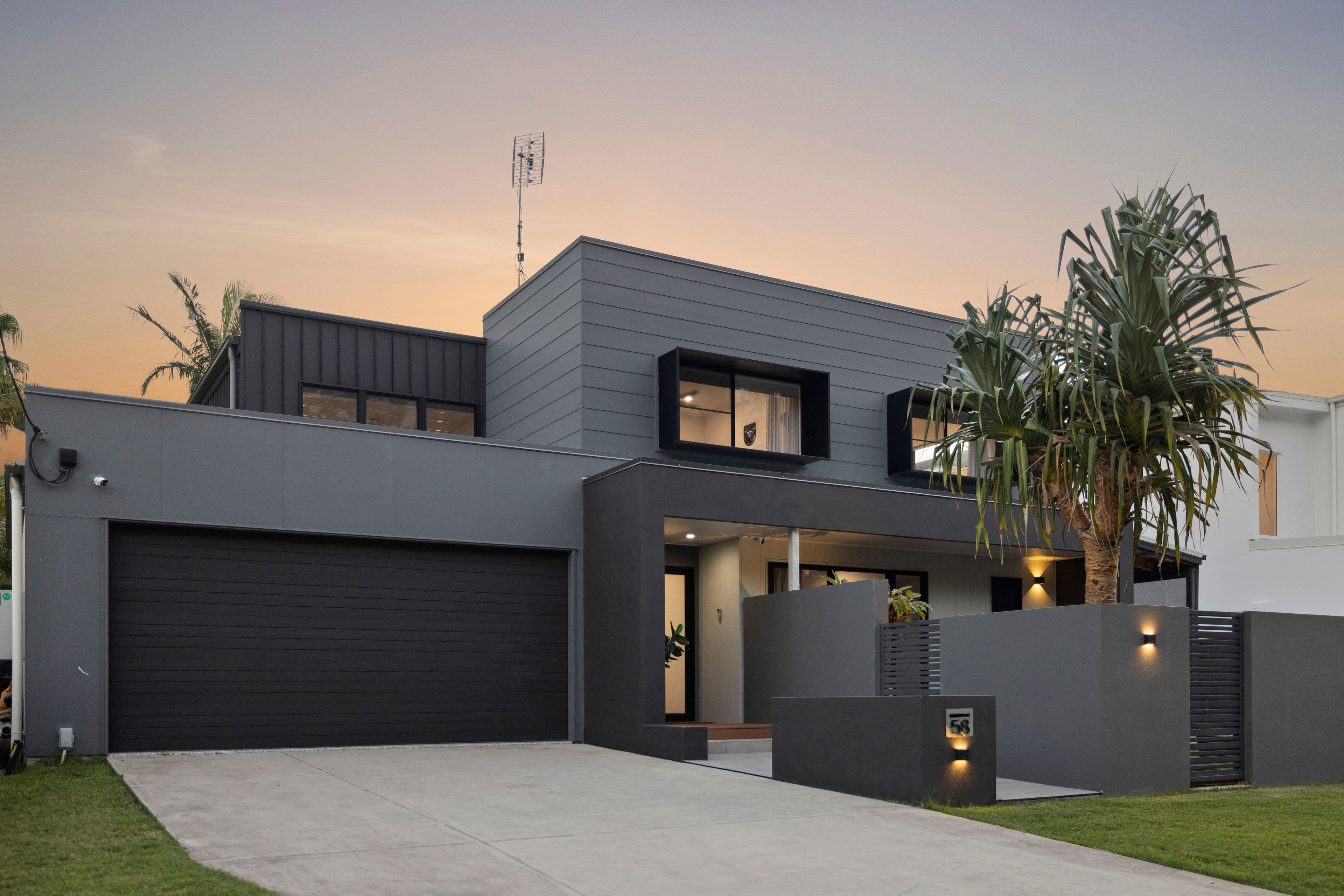 58 Oloway Crescent, Alexandra Headland QLD 4572, Alexandra Headland - Thumbnail 2