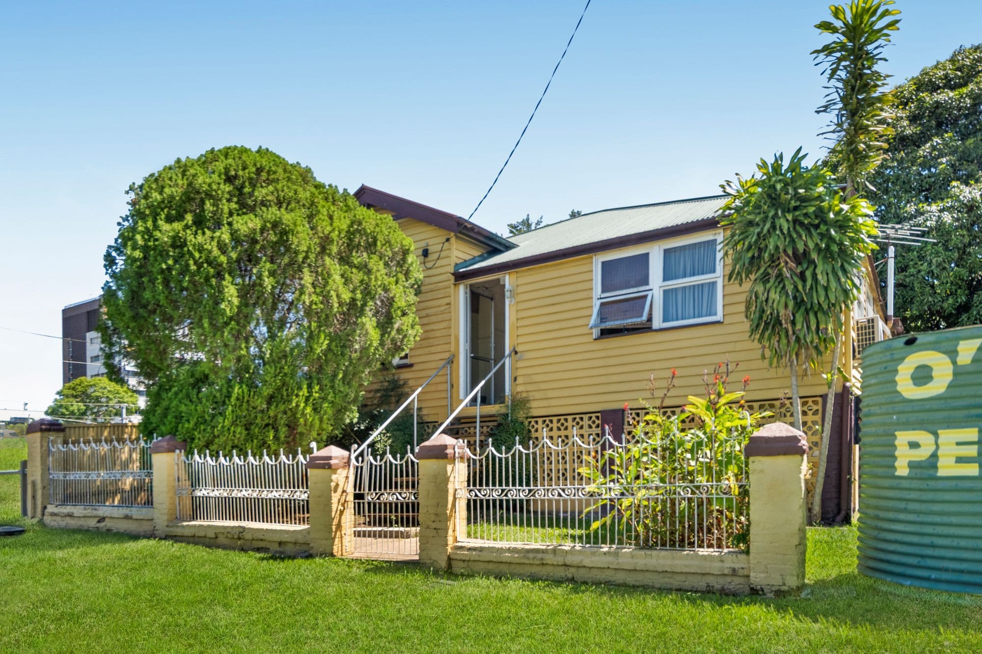 8 Olga Street, Ipswich QLD 4305, Ipswich - Thumbnail 5