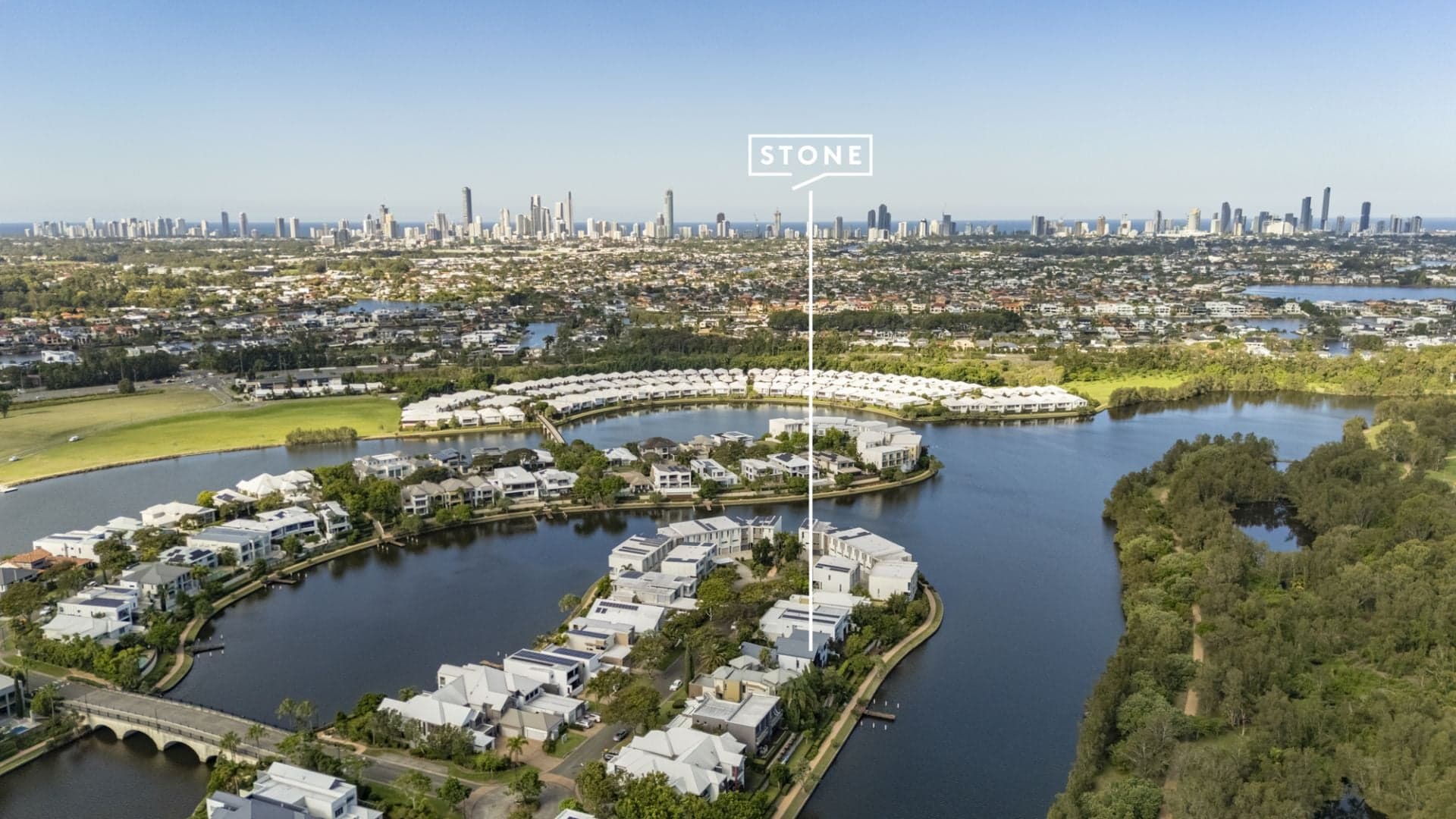 5030 Emerald Island Drive, Carrara, Carrara - Image 1