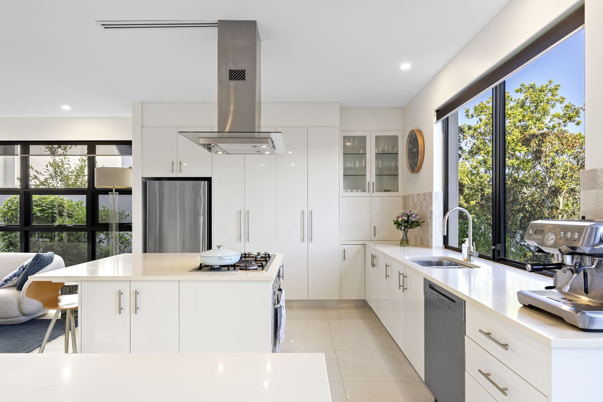 5030 Emerald Island Drive, Carrara, Carrara - Thumbnail 7
