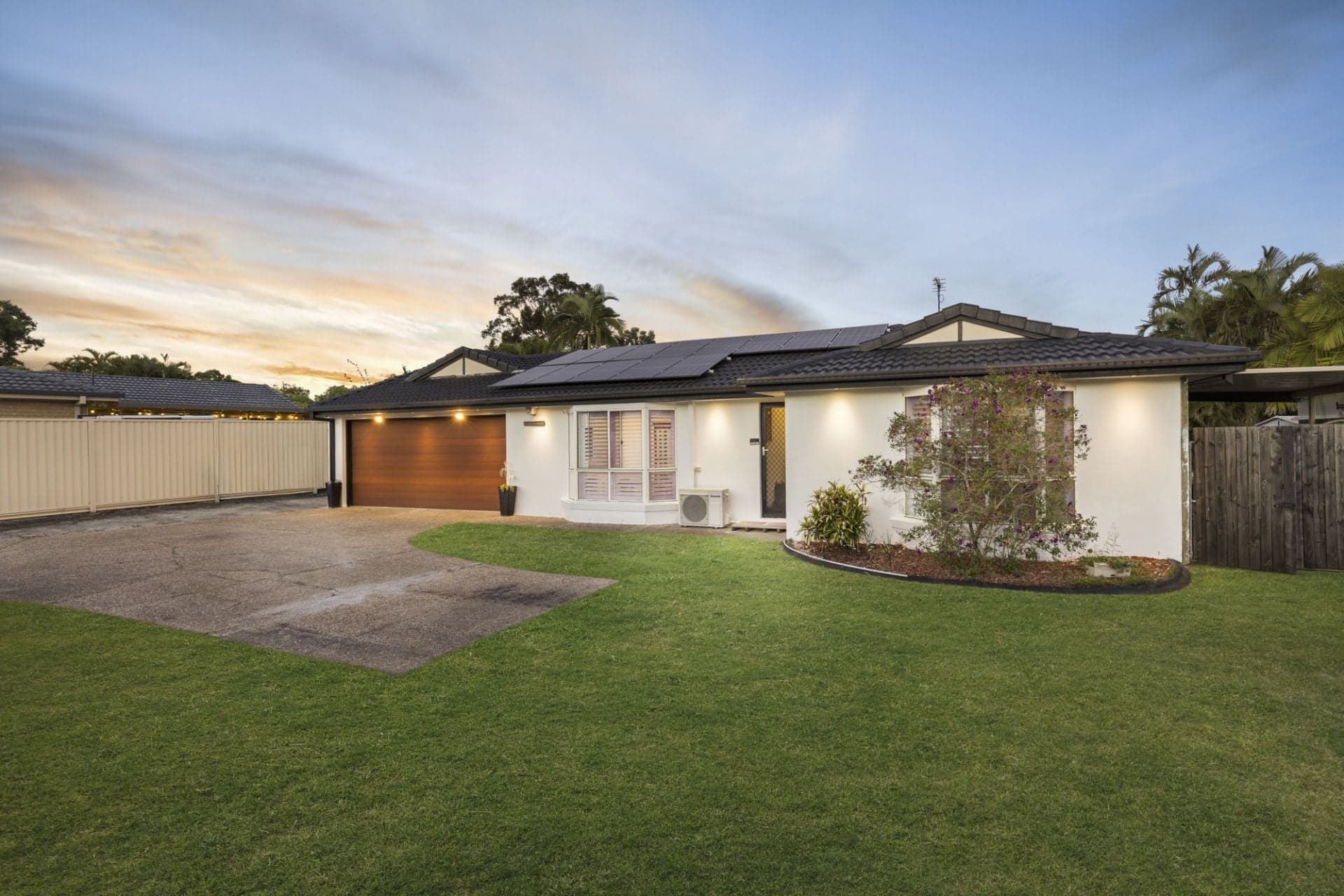 23 Enderbury Crescent, Pacific Pines QLD, Pacific Pines - Thumbnail 4
