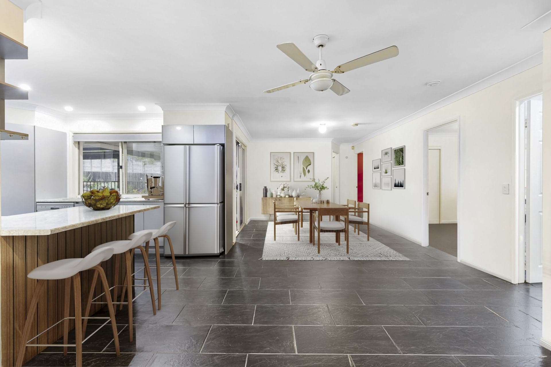 23 Enderbury Crescent, Pacific Pines QLD, Pacific Pines - Thumbnail 5