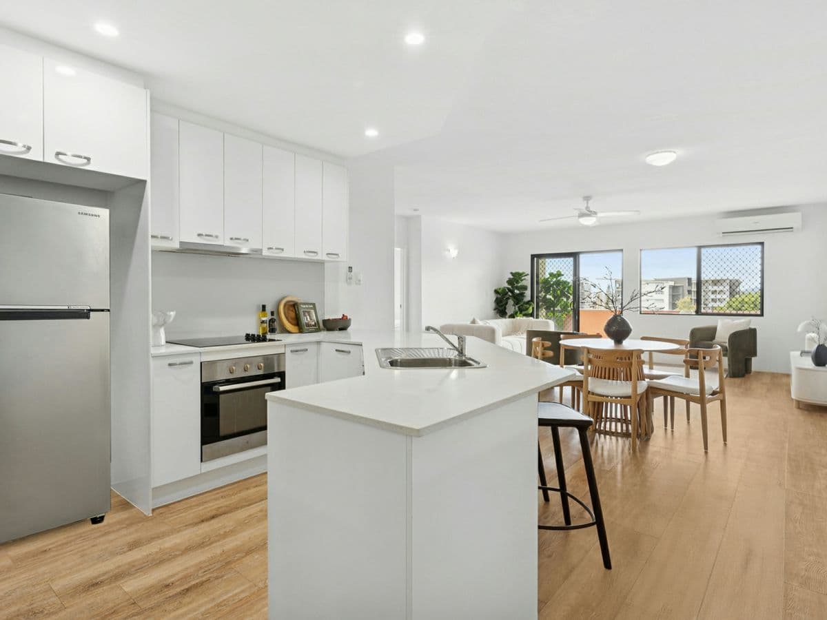 12/62 High Street, TOOWONG, Toowong - Thumbnail 2