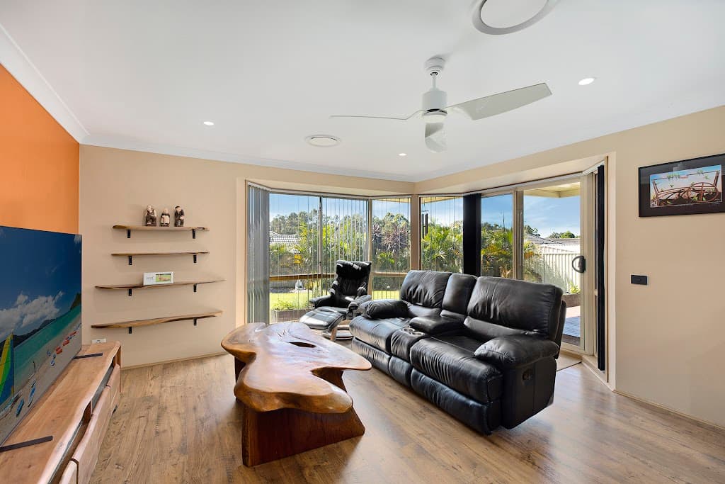 5 Karri Close, Hamlyn Terrace, NSW, 2259, Hamlyn Terrace - Thumbnail 2