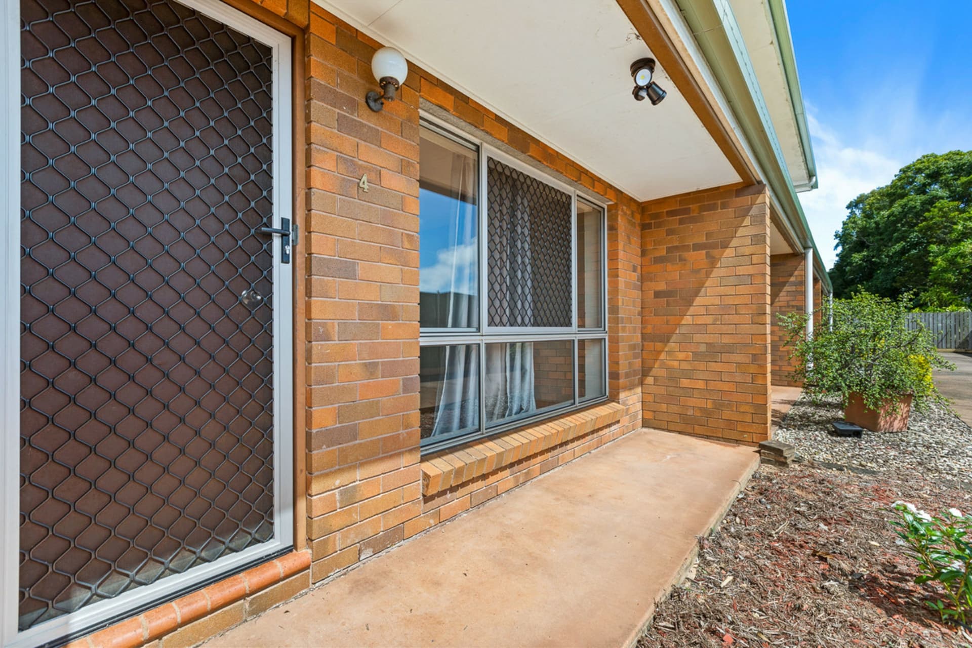 Unit 4/35 Beatrice Street, Atherton, Atherton - Image 1