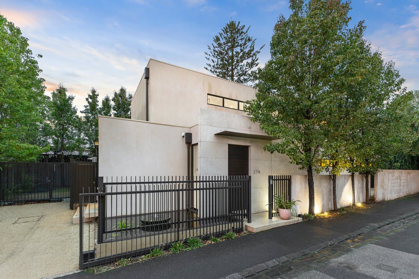 27A Fermanagh Road, Camberwell - Image 1