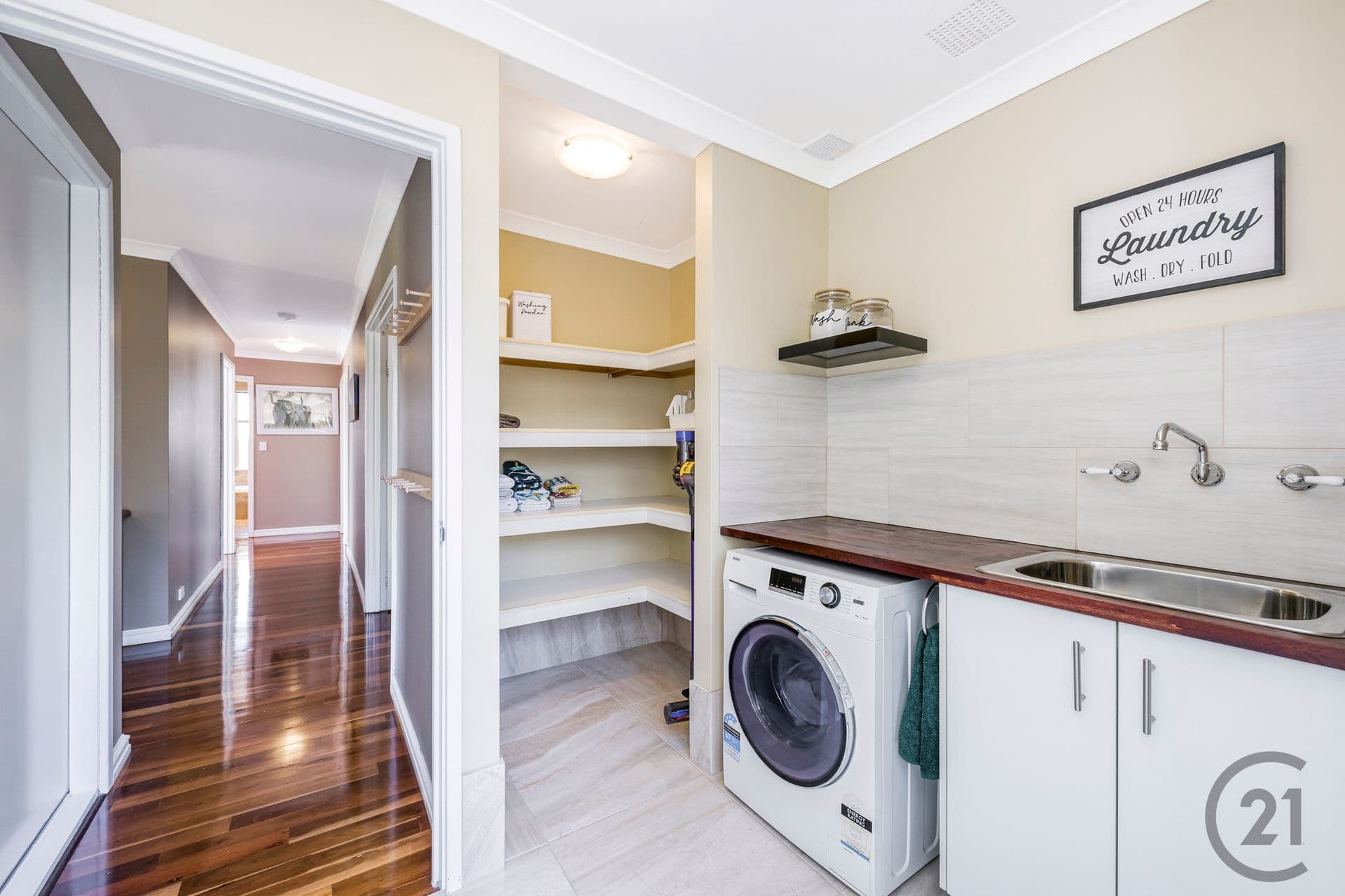 93 Midsummer Circle, Pinjarra, WA, 6208, Pinjarra - Thumbnail 5