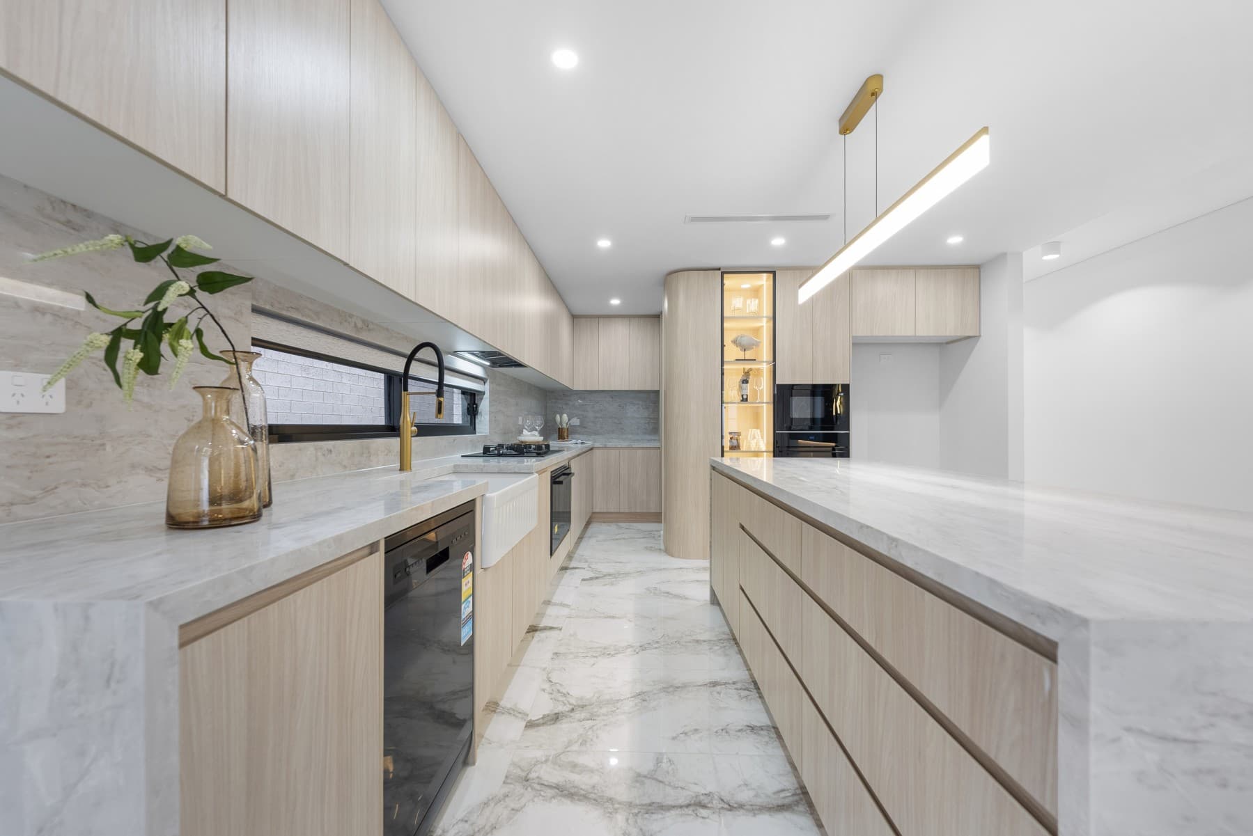 515 Guildford Road, Guildford - Thumbnail 4