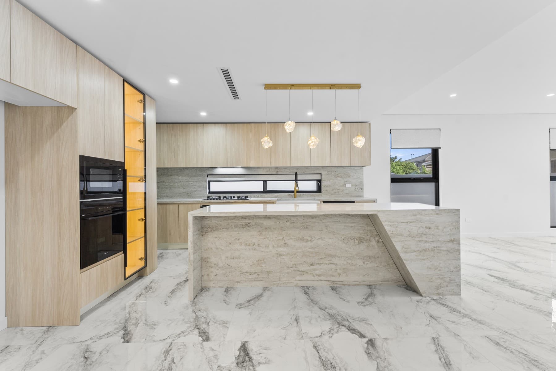515 Guildford Road, Guildford - Thumbnail 5