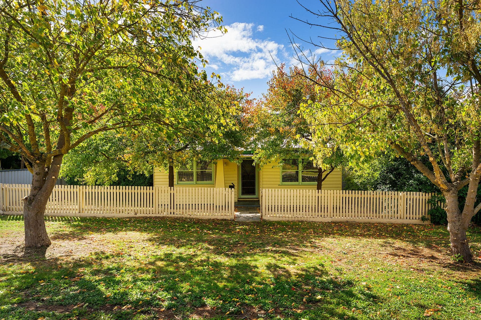 6 Caroline Street, Castlemaine - Thumbnail 2