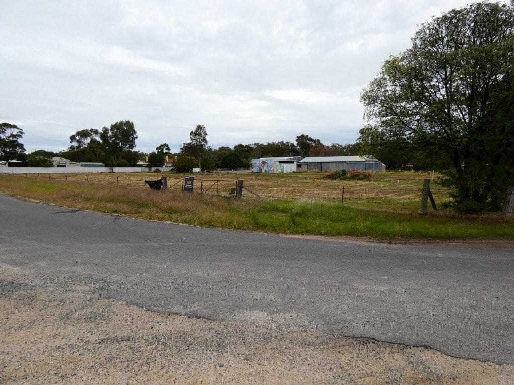 Lot 46-49 Clifford St, WARRACKNABEAL VIC 3393, Warracknabeal - Thumbnail 2