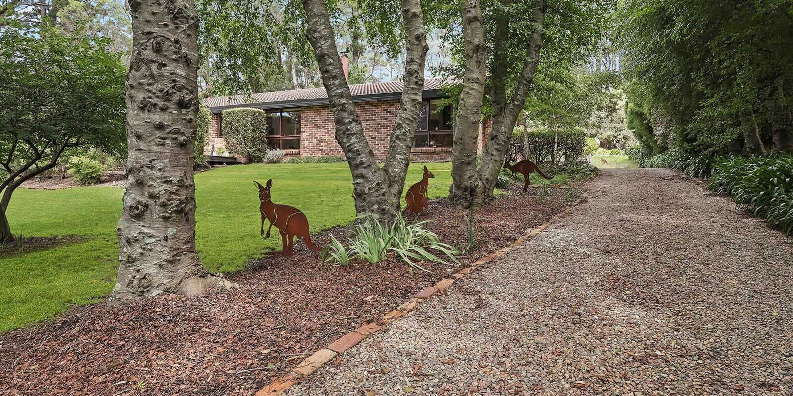 9 Farnborough Drive Moss Vale, Vale - Thumbnail 2