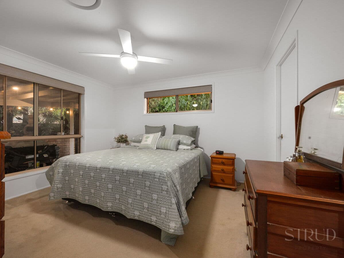 12 Zinnea Street, Elanora QLD 4221, Elanora - Thumbnail 5