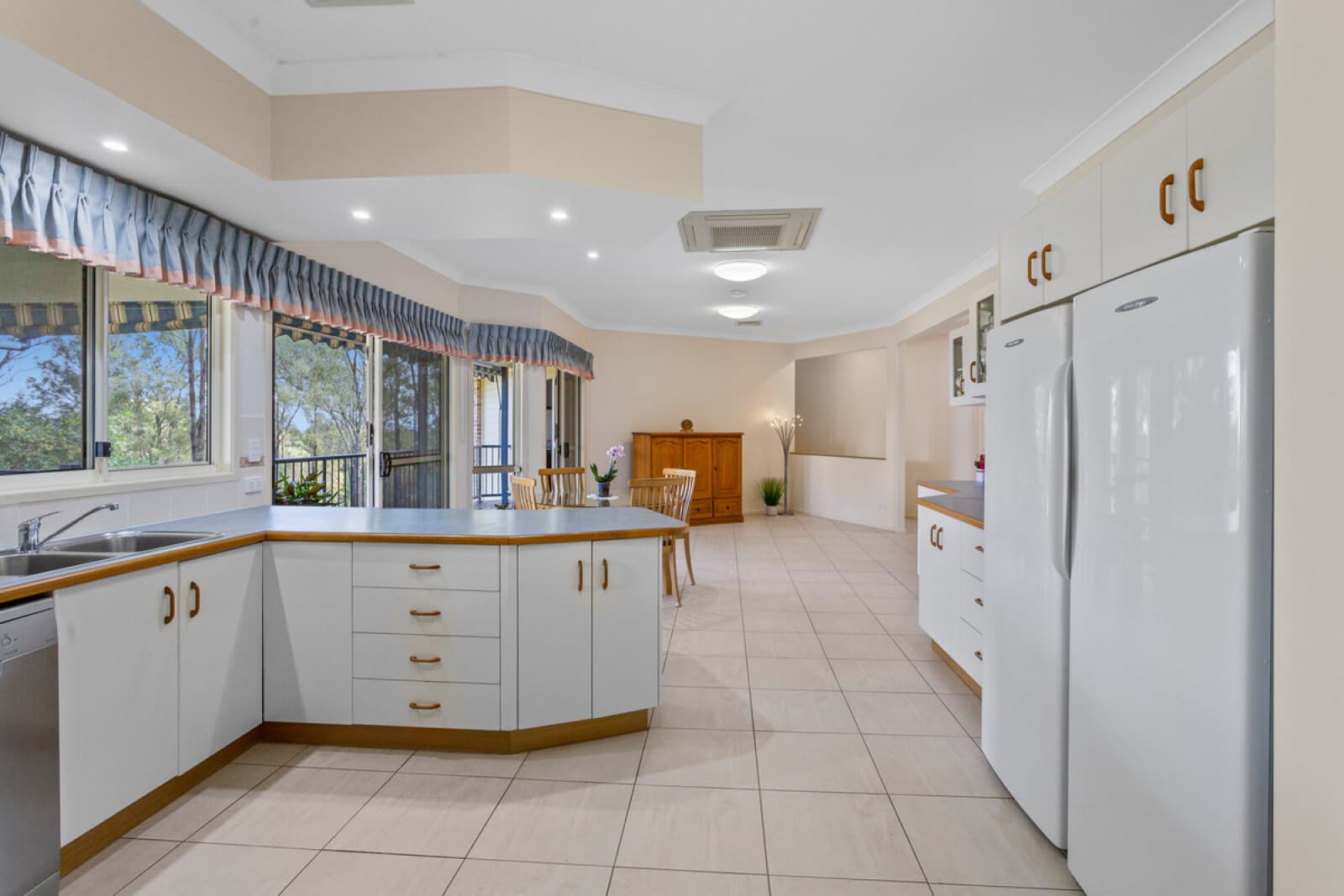 44 Monmouth Court Jimboomba QLD 4280, Jimboomba - Thumbnail 5