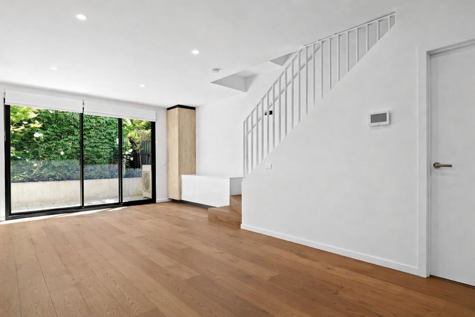 1/3 Adelaide Street, Mckinnon, McKinnon - Thumbnail 3