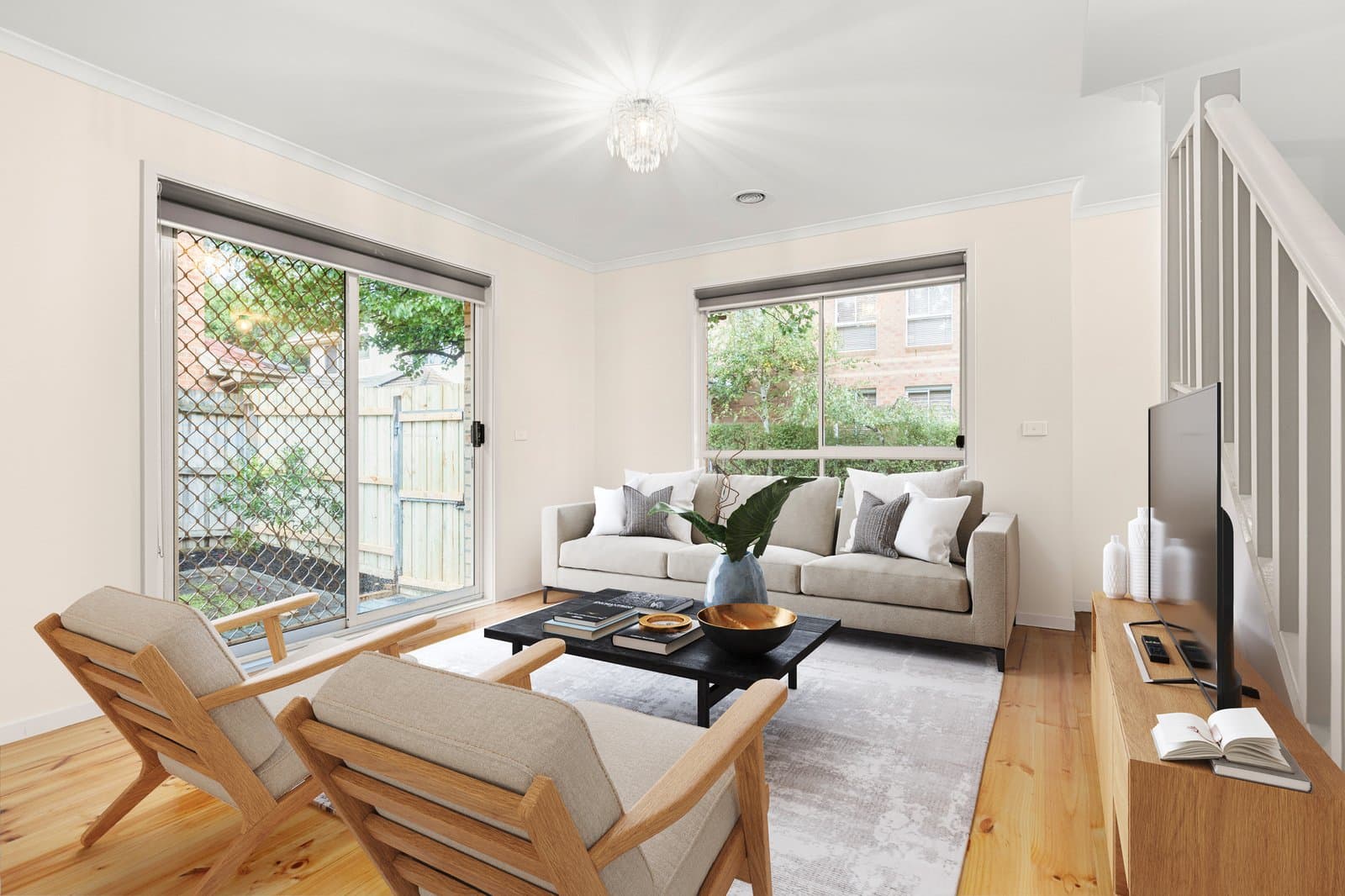 14 Gateway Close, Chadstone, Chadstone - Thumbnail 3