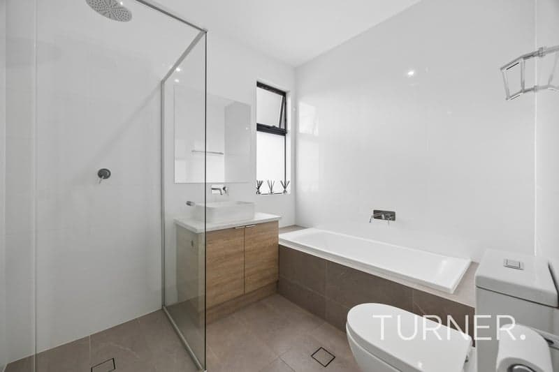 4/11 Melville Road, Paradise - Thumbnail 7