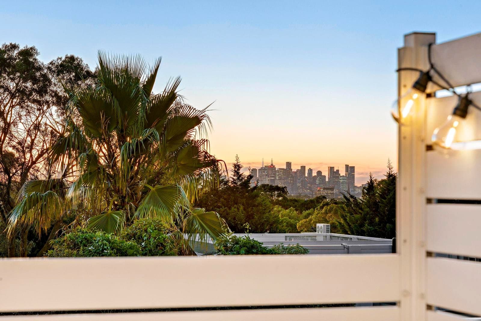 201/813 Toorak Road, Hawthorn East VIC 3123, Hawthorn East - Thumbnail 2