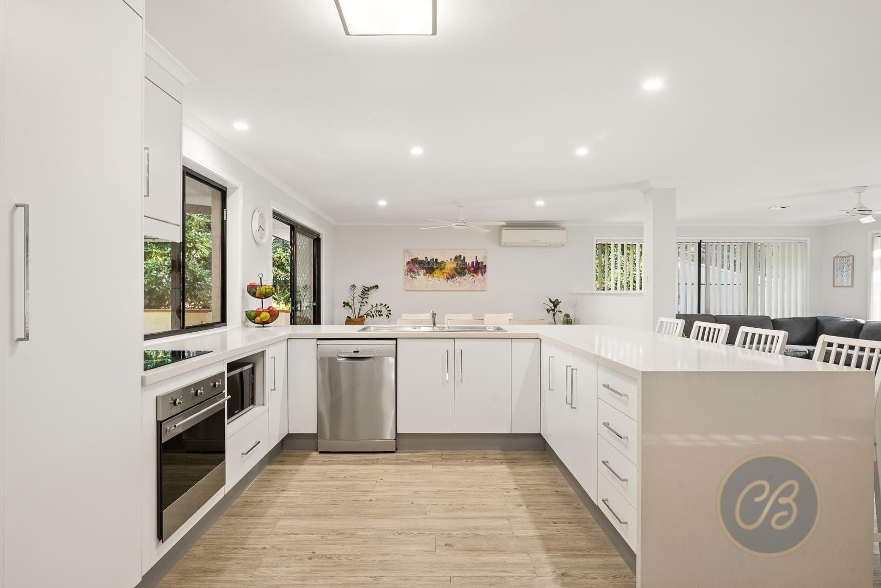 38 Larwood Place, Ferny Hills, Ferny Hills - Thumbnail 2