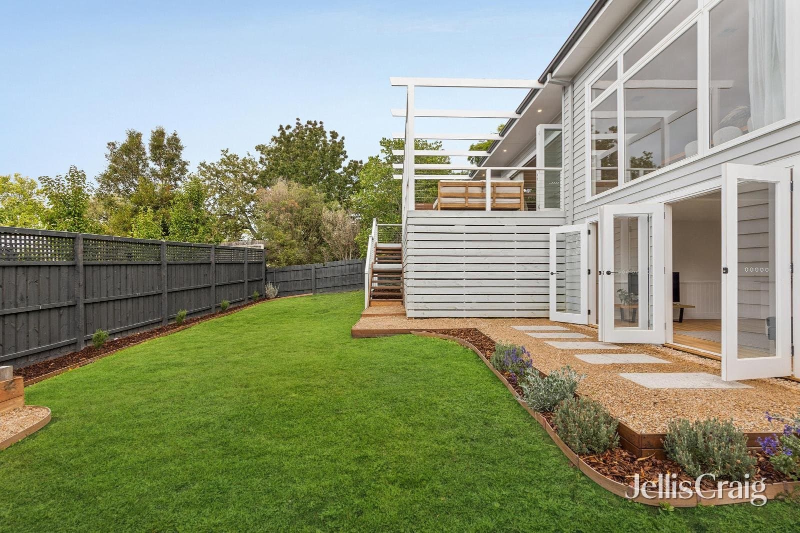 22 Cass Avenue, Croydon, Croydon - Image 1