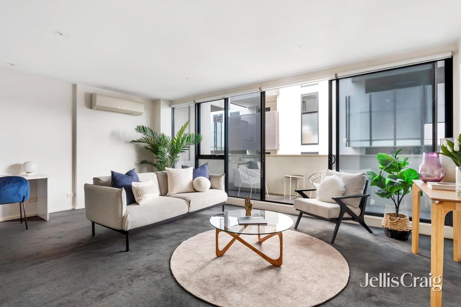 308/2A Montrose Place, Hawthorn East, Hawthorn East - Thumbnail 2