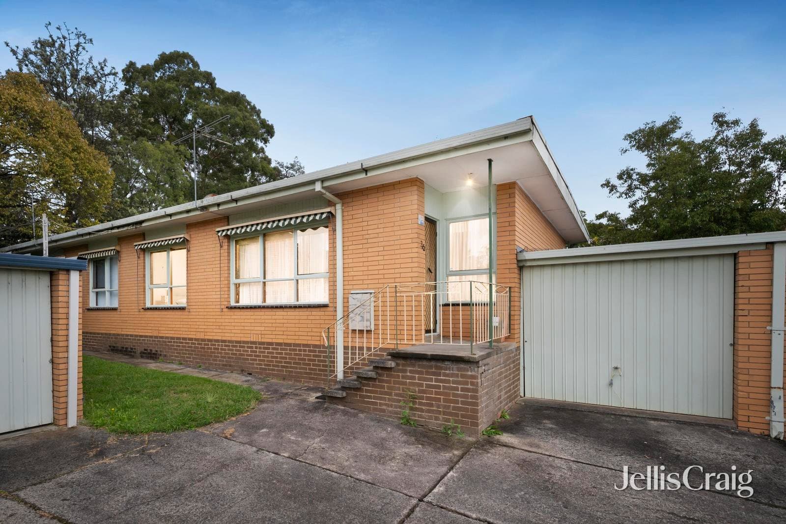 2/2 Munro Street, Ringwood, Ringwood - Thumbnail 2
