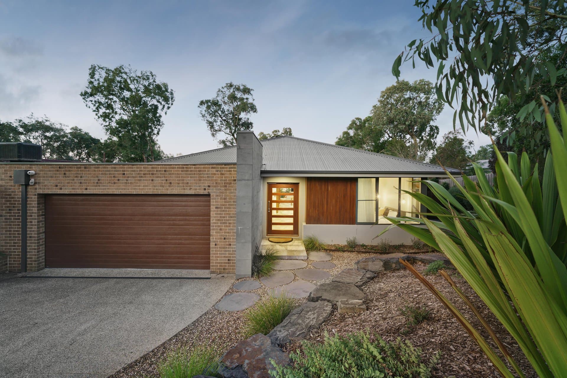 9 Woodland Grove, Montmorency, Montmorency - Thumbnail 2